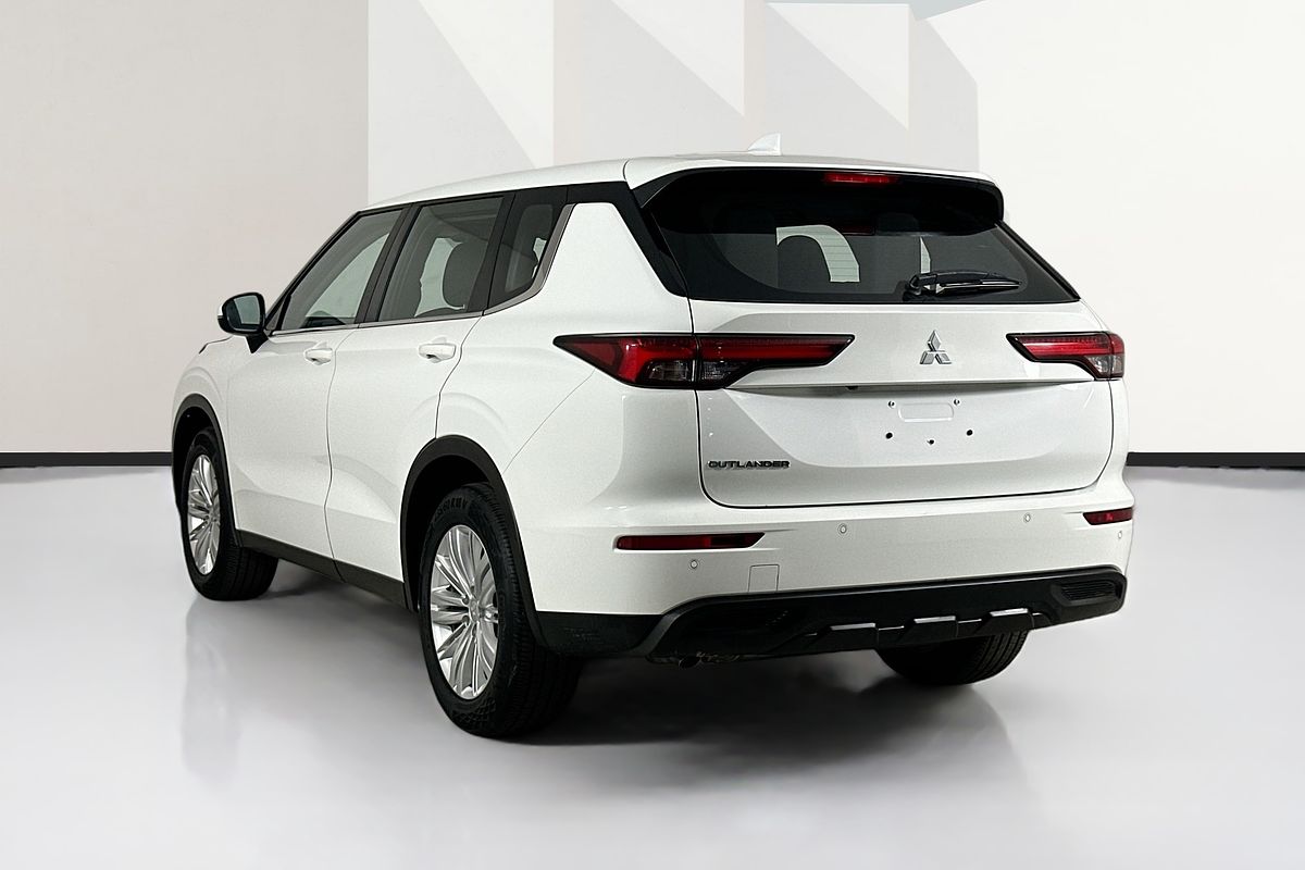 2024 Mitsubishi OUTLANDER ES 7 SEAT (2WD) ZM MY24