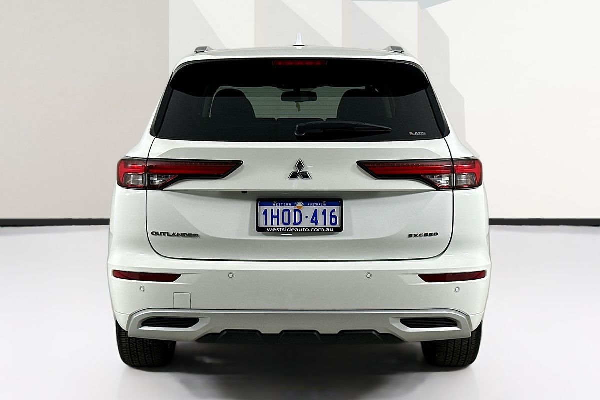 2022 Mitsubishi OUTLANDER Exceed ZM