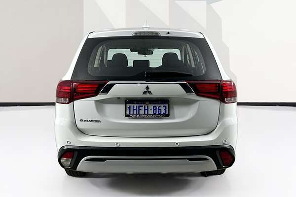 2021 Mitsubishi OUTLANDER ES ZL