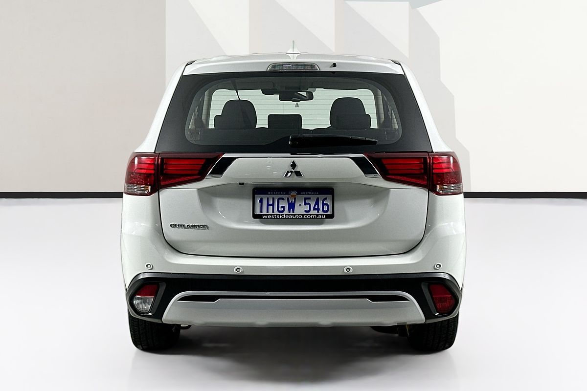 2021 Mitsubishi OUTLANDER ES ZL