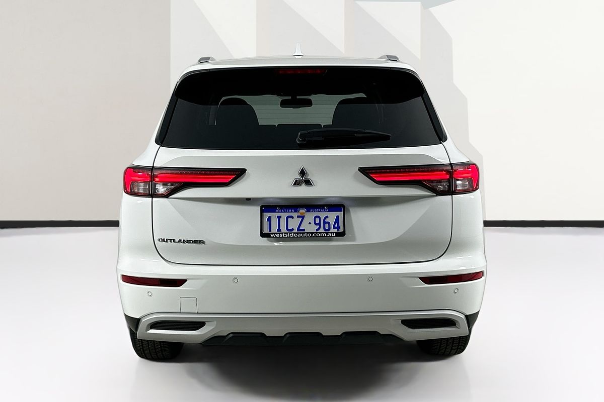 2024 Mitsubishi OUTLANDER LS 7 SEAT (2WD) ZM MY24