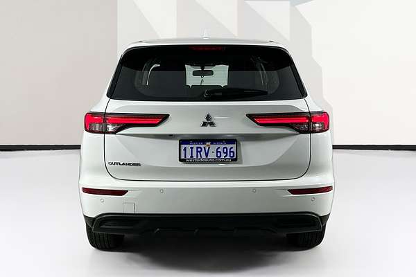 2023 Mitsubishi OUTLANDER ES 7 SEAT (2WD) ZM MY23
