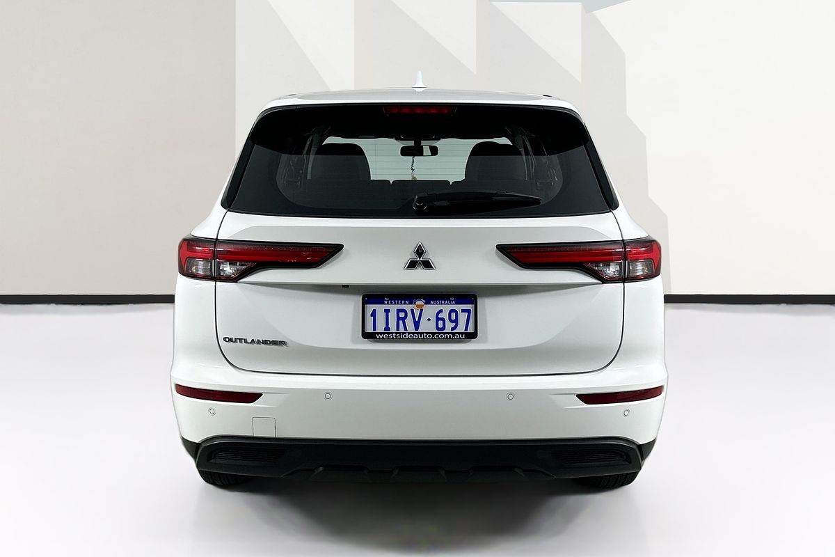 2023 Mitsubishi OUTLANDER ES 7 SEAT (2WD) ZM MY23