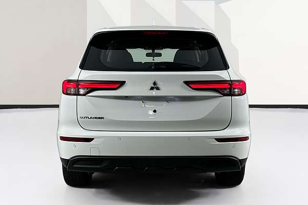 2023 Mitsubishi OUTLANDER ES 7 SEAT (2WD) ZM MY23
