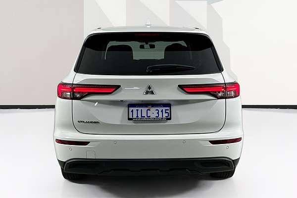 2024 Mitsubishi OUTLANDER ES 7 SEAT (2WD) ZM MY24