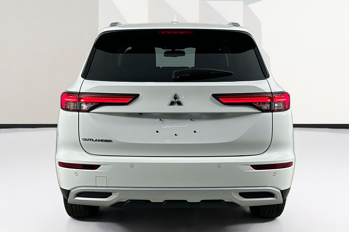 2024 Mitsubishi OUTLANDER LS 7 SEAT (2WD) ZM MY24