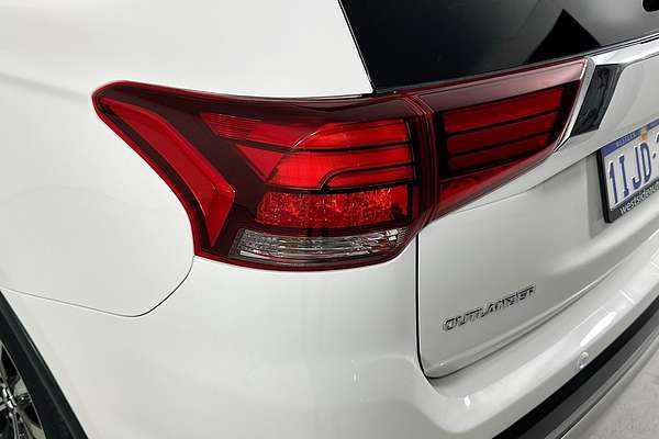 2018 Mitsubishi OUTLANDER LS 7 SEAT (AWD) ZL MY19