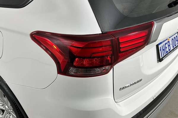 2021 Mitsubishi OUTLANDER ES 7 SEAT (AWD) ZL MY21