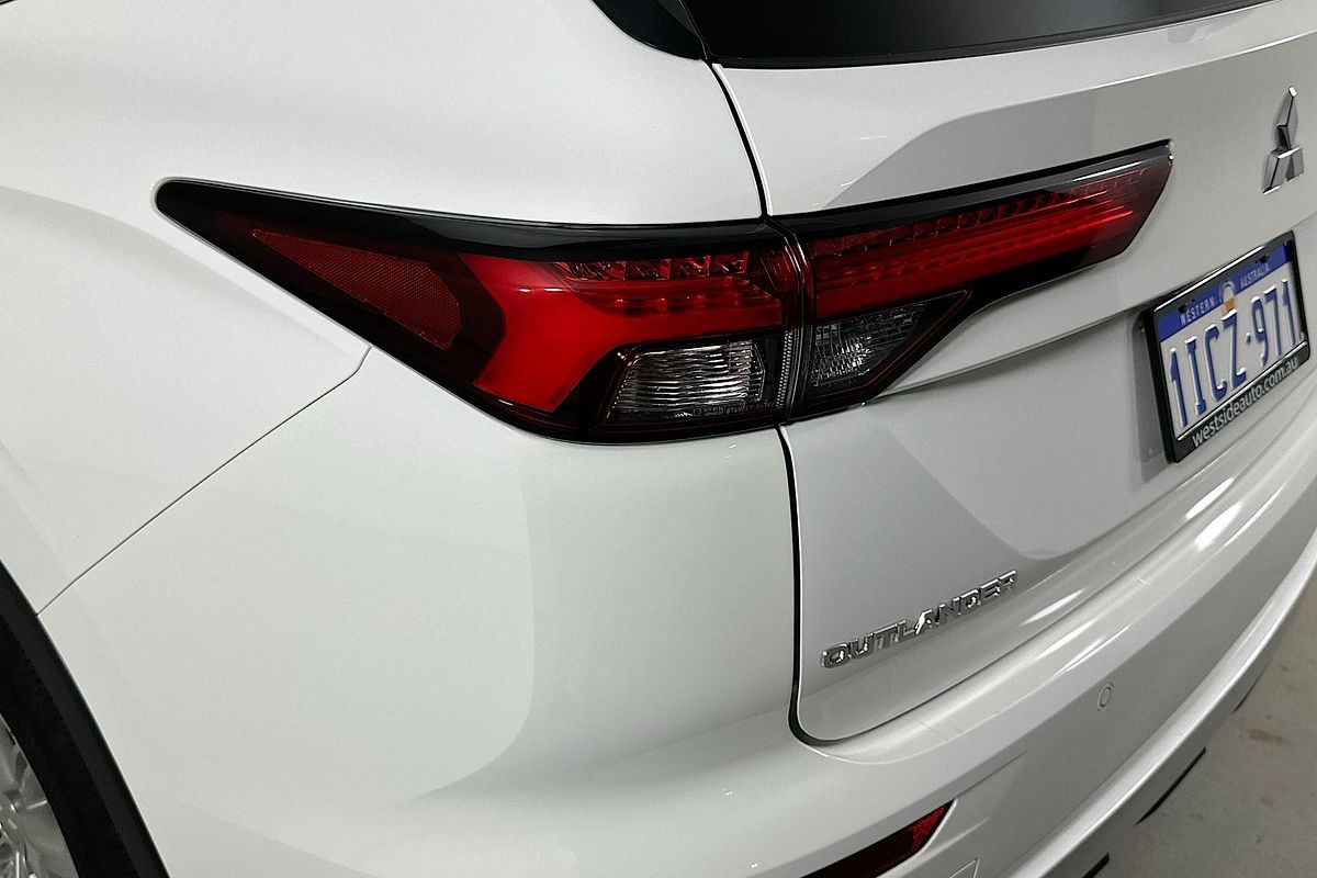 2024 Mitsubishi OUTLANDER LS 7 SEAT (2WD) ZM MY24