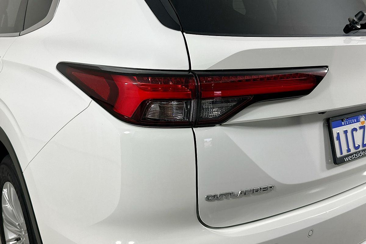 2024 Mitsubishi OUTLANDER LS 7 SEAT (2WD) ZM MY24