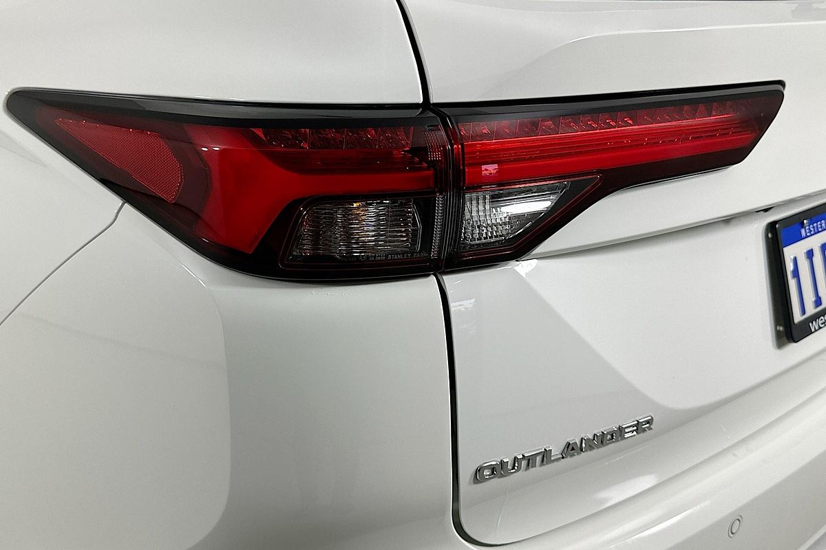 2024 Mitsubishi OUTLANDER LS 7 SEAT (2WD) ZM MY24