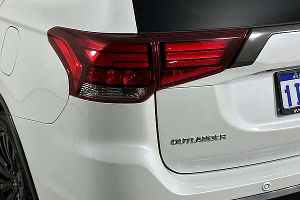 2019 Mitsubishi OUTLANDER BLACK EDITION 7 SEAT (2WD) ZL MY20