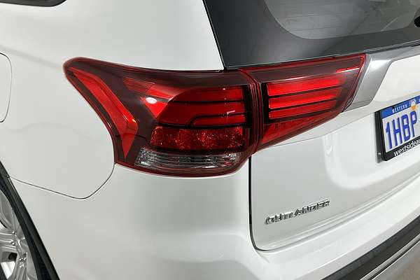 2020 Mitsubishi OUTLANDER ES 7 SEAT (AWD) ZL MY20