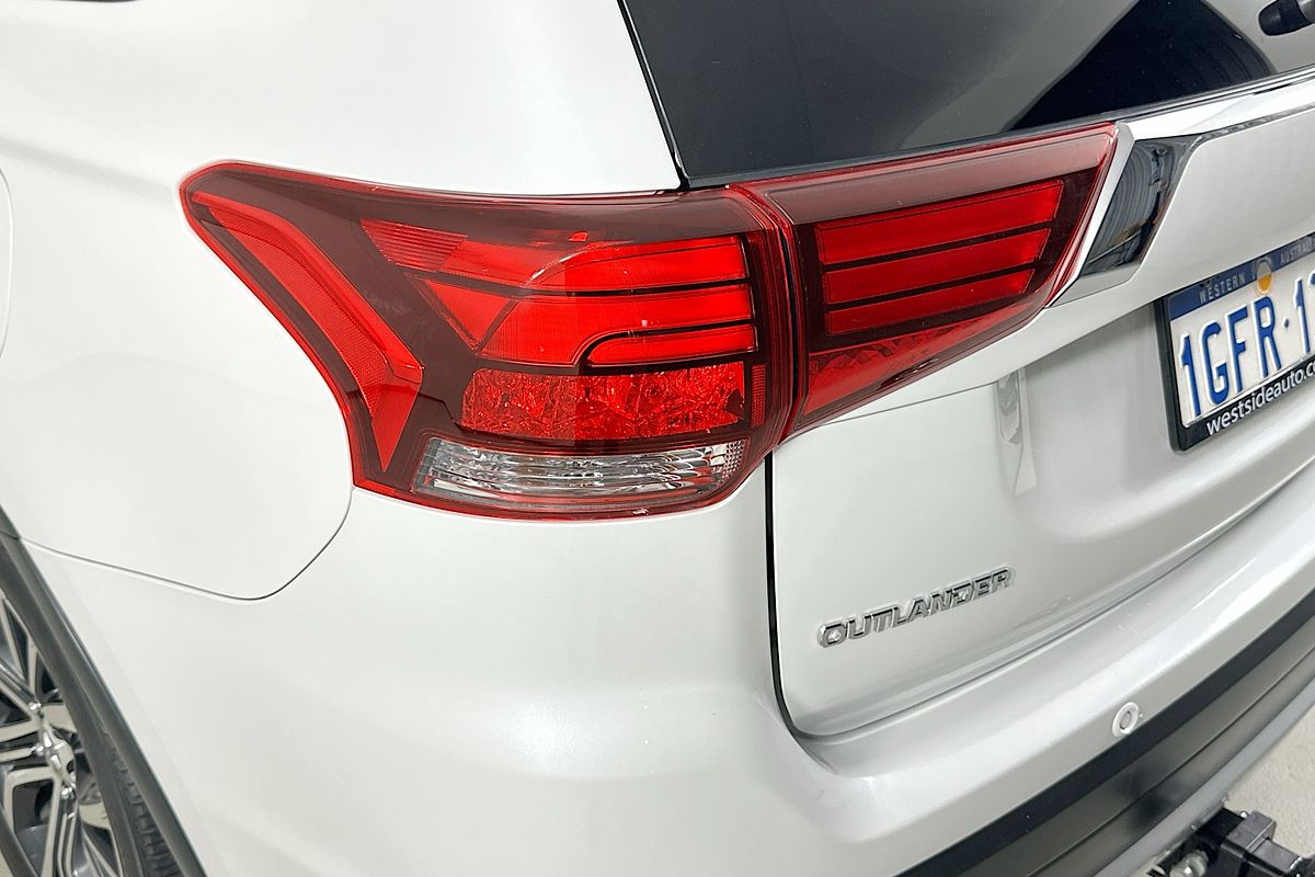 2017 Mitsubishi OUTLANDER LS (4x2) ZK MY17