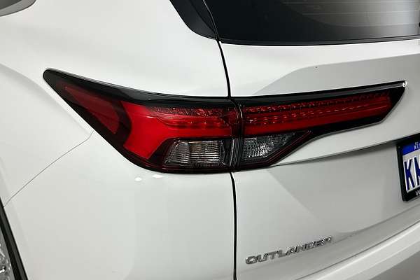 2024 Mitsubishi OUTLANDER ES 5 SEAT (2WD) ZM MY24