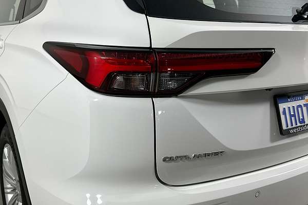 2022 Mitsubishi OUTLANDER ES 7 SEAT (2WD) ZM MY22.5