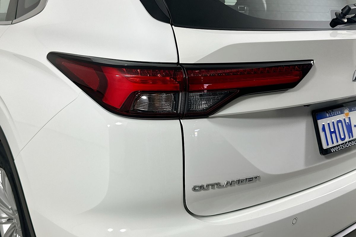 2022 Mitsubishi OUTLANDER ES 7 SEAT (2WD) ZM MY22.5