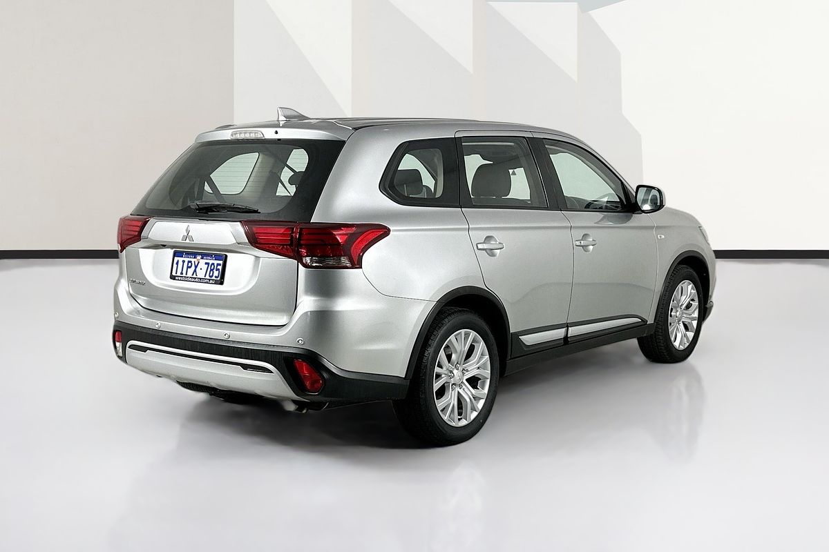 2021 Mitsubishi OUTLANDER ES ZL