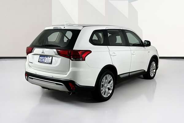 2021 Mitsubishi OUTLANDER ES 7 SEAT (AWD) ZL MY21