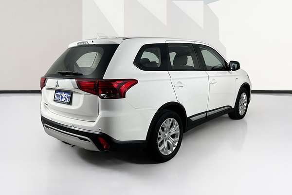 2021 Mitsubishi OUTLANDER ES 7 SEAT (2WD) ZL MY21