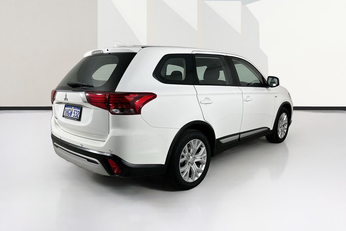 2021 Mitsubishi OUTLANDER ES 7 SEAT (2WD) ZL MY21
