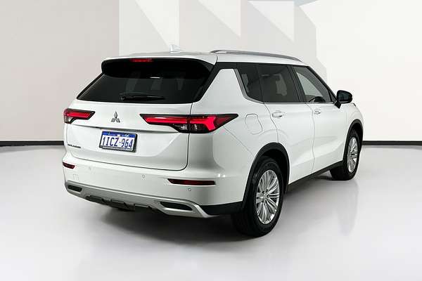 2024 Mitsubishi OUTLANDER LS 7 SEAT (2WD) ZM MY24