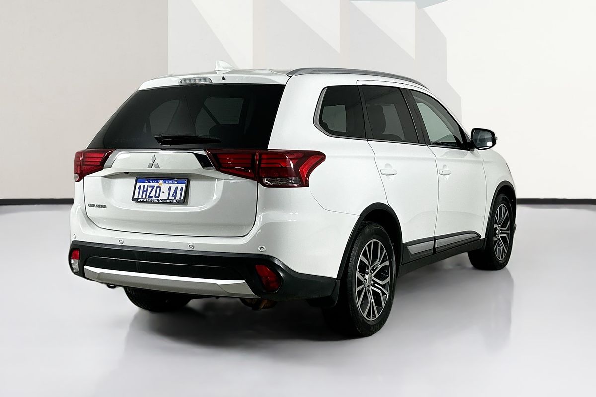 2017 Mitsubishi OUTLANDER LS SAFETY PACK (4x4) 7 SEATS ZK MY17