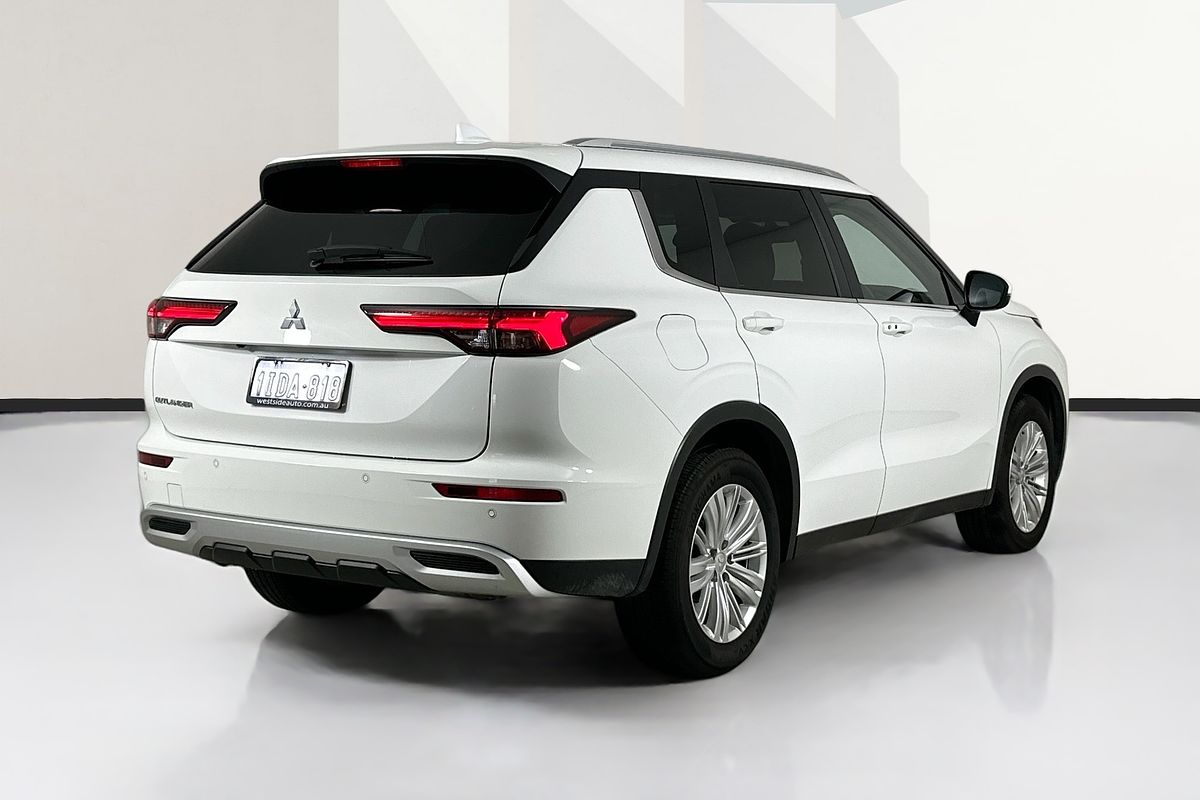 2024 Mitsubishi OUTLANDER LS 7 SEAT (2WD) ZM MY24