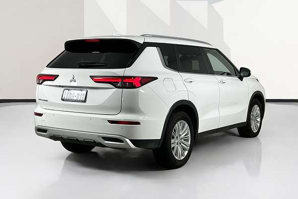 2024 Mitsubishi OUTLANDER LS 7 SEAT (2WD) ZM MY24