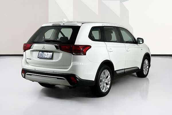 2021 Mitsubishi OUTLANDER ES 7 SEAT (2WD) ZL MY21