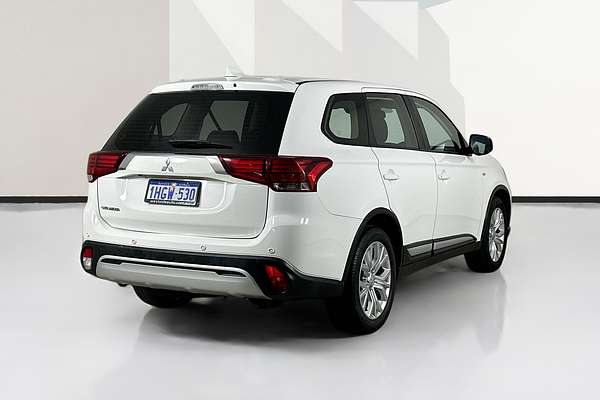 2021 Mitsubishi OUTLANDER ES 7 SEAT (2WD) ZL MY21