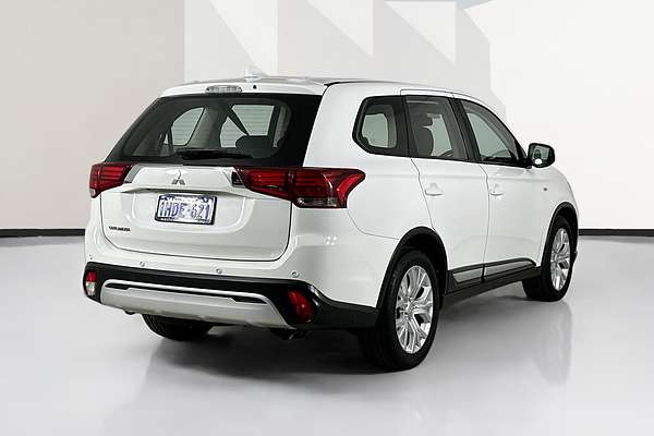 2020 Mitsubishi OUTLANDER ES 7 SEAT (2WD) ZL MY20