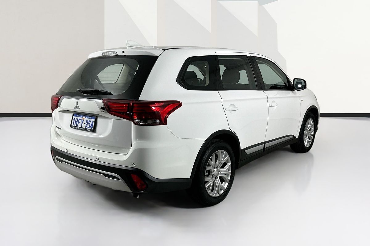 2021 Mitsubishi OUTLANDER ES 7 SEAT (2WD) ZL MY21