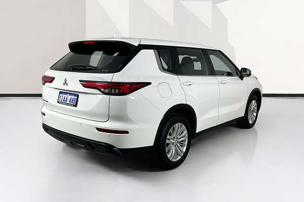 2023 Mitsubishi OUTLANDER ES 5 SEAT (AWD) ZM MY23