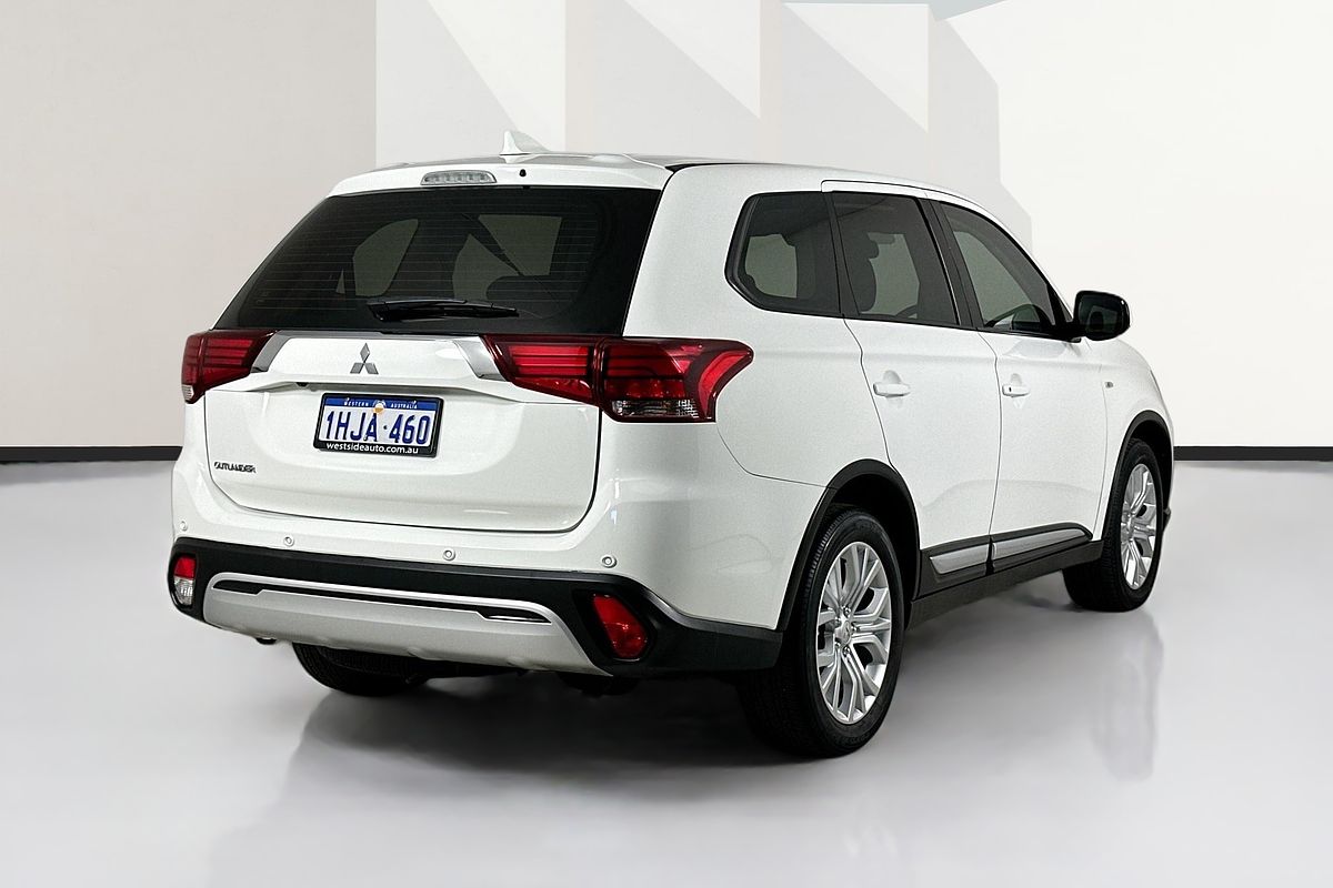 2021 Mitsubishi OUTLANDER ES 7 SEAT (2WD) ZL MY21