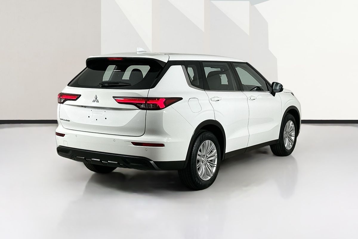 2024 Mitsubishi OUTLANDER ES 7 SEAT (2WD) ZM MY24