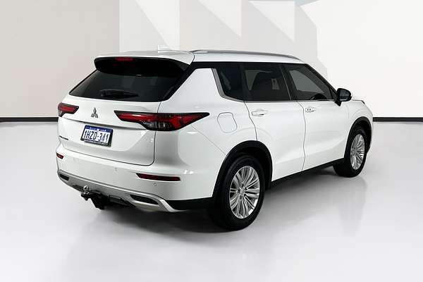 2023 Mitsubishi OUTLANDER LS 7 SEAT (AWD) ZM MY23