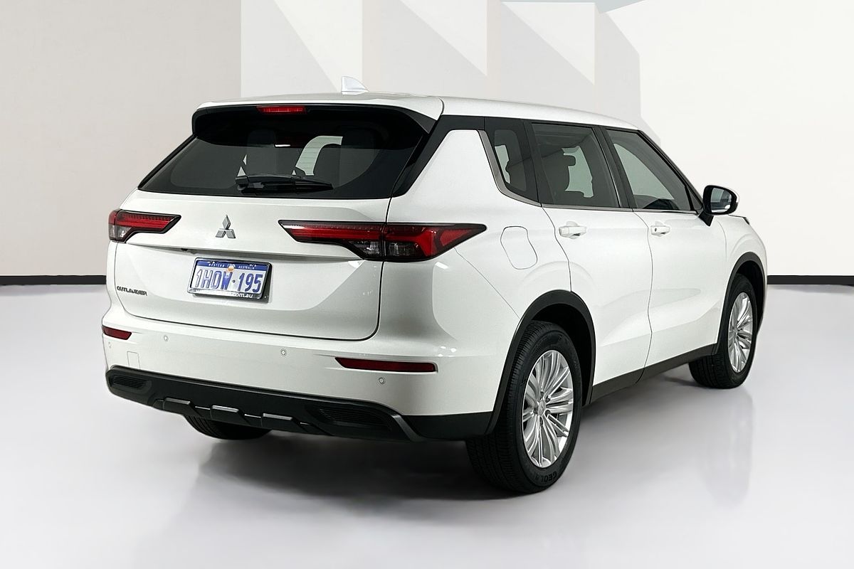 2022 Mitsubishi OUTLANDER ES 7 SEAT (2WD) ZM MY22.5