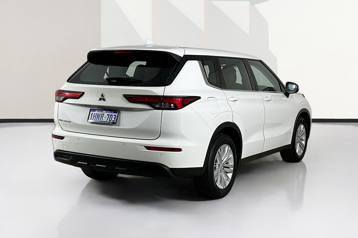 2022 Mitsubishi OUTLANDER ES 7 SEAT (2WD) ZM MY22