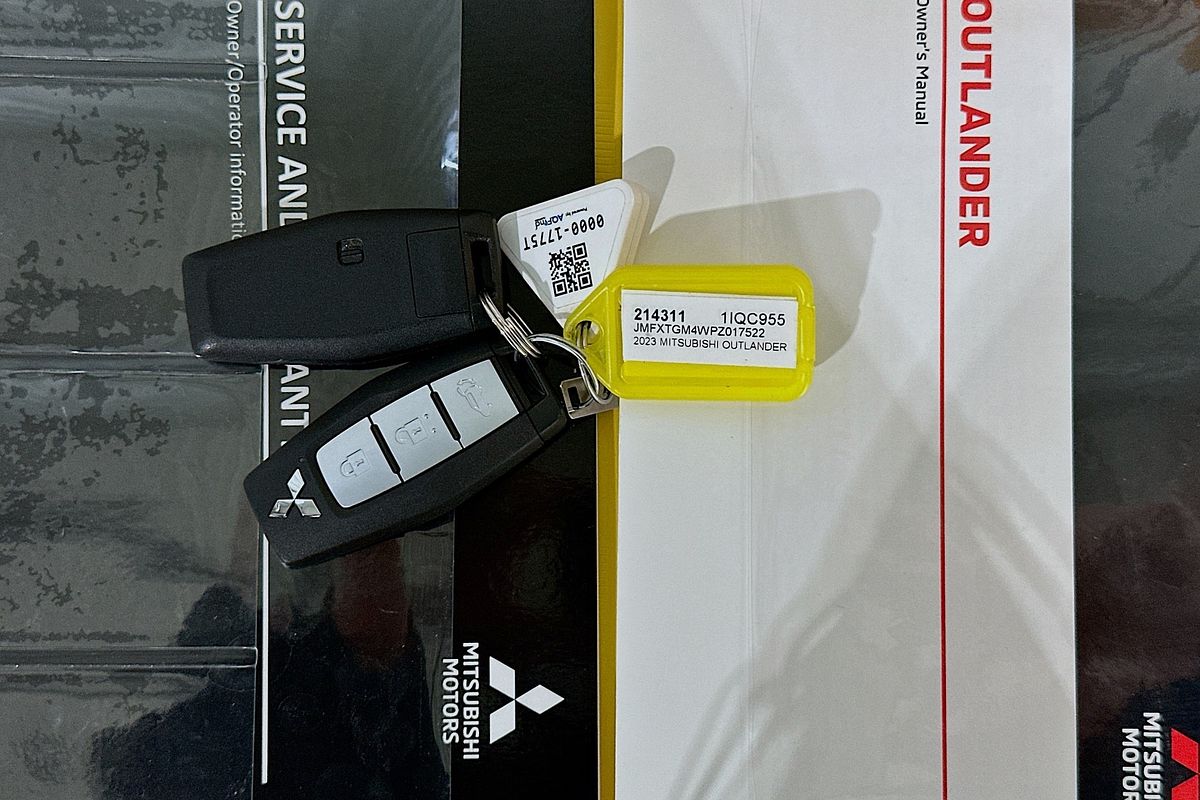 2023 Mitsubishi Outlander EXCEED TOURER 7 SEAT (AWD) ZM MY24