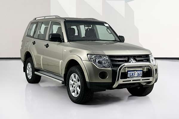 2010 Mitsubishi Pajero GLX LWB (4x4) NT MY10