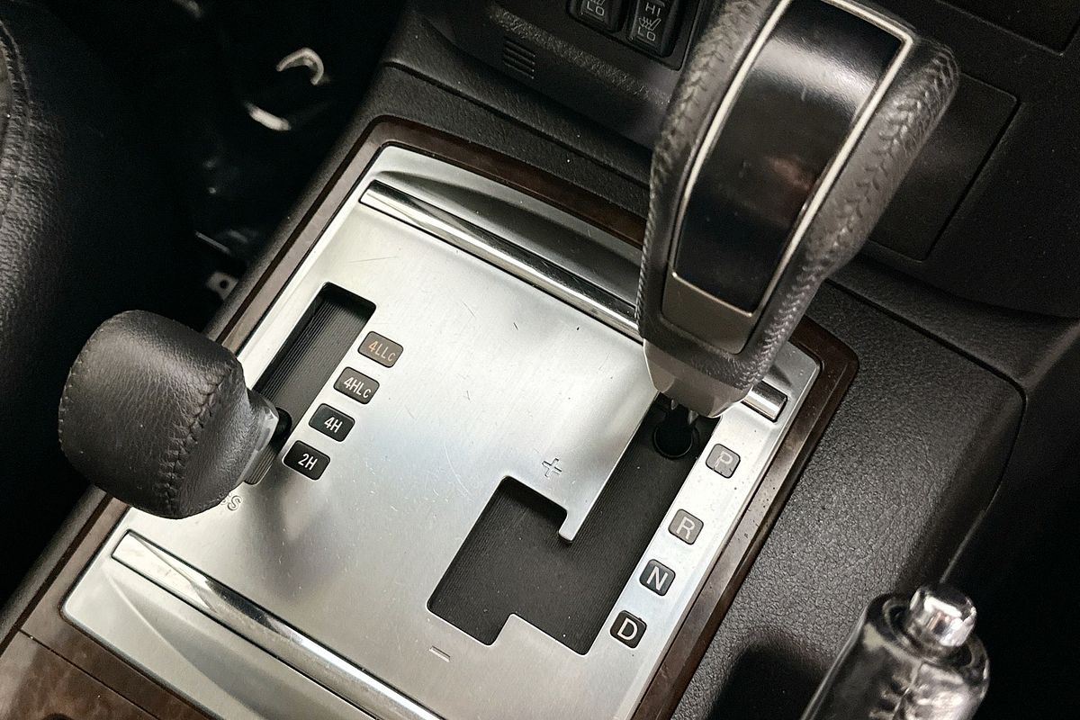 2013 Mitsubishi PAJERO EXCEED LWB (4x4) NW MY13