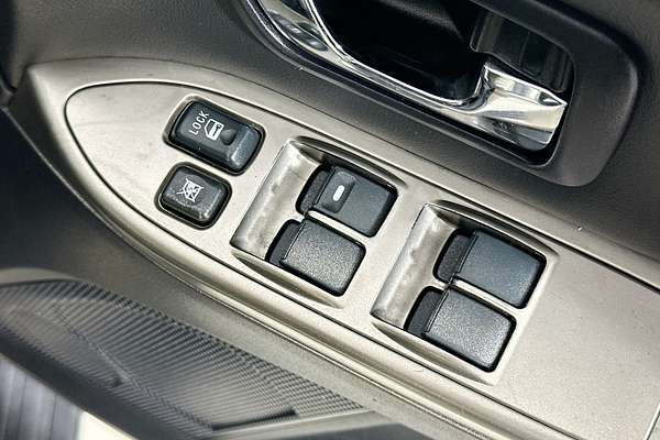 2013 Mitsubishi PAJERO EXCEED LWB (4x4) NW MY13