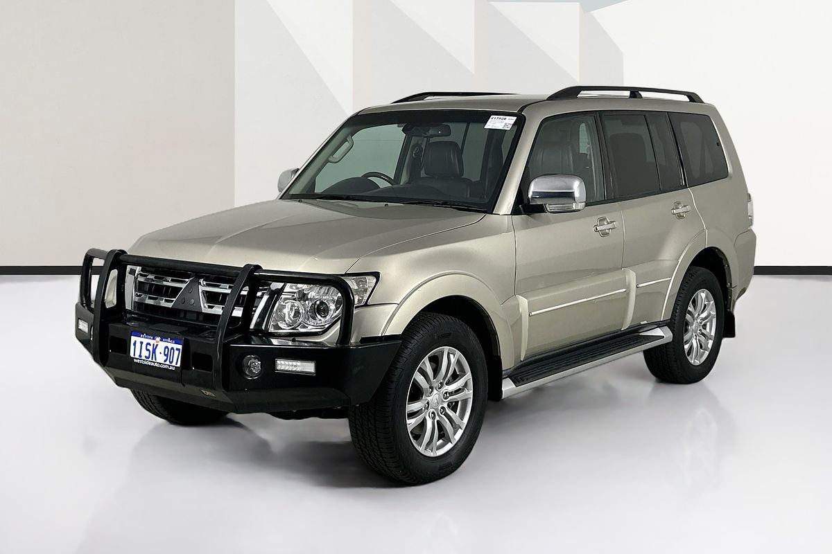 2013 Mitsubishi PAJERO EXCEED LWB (4x4) NW MY13
