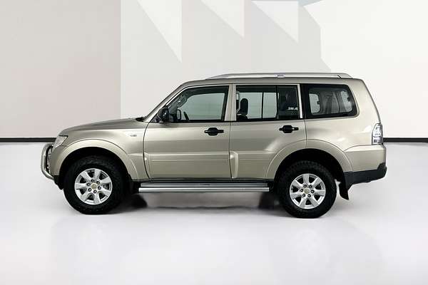 2010 Mitsubishi Pajero GLX LWB (4x4) NT MY10