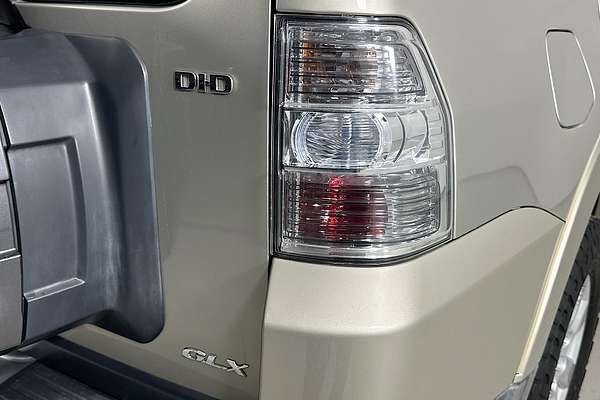 2010 Mitsubishi Pajero GLX LWB (4x4) NT MY10