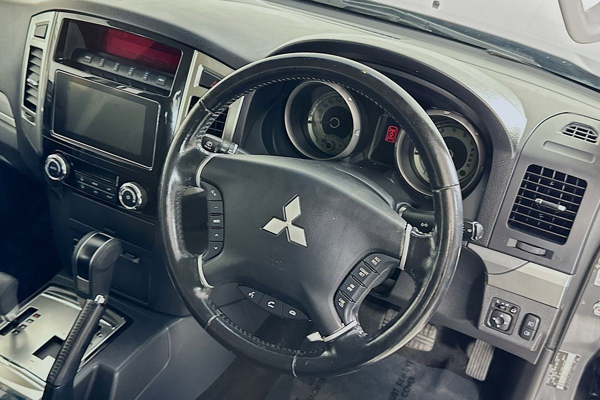 2019 Mitsubishi PAJERO GLX NX