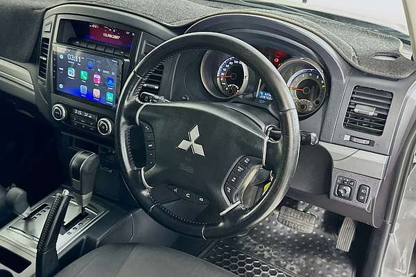2011 Mitsubishi PAJERO GLS LWB (4x4) NT MY11