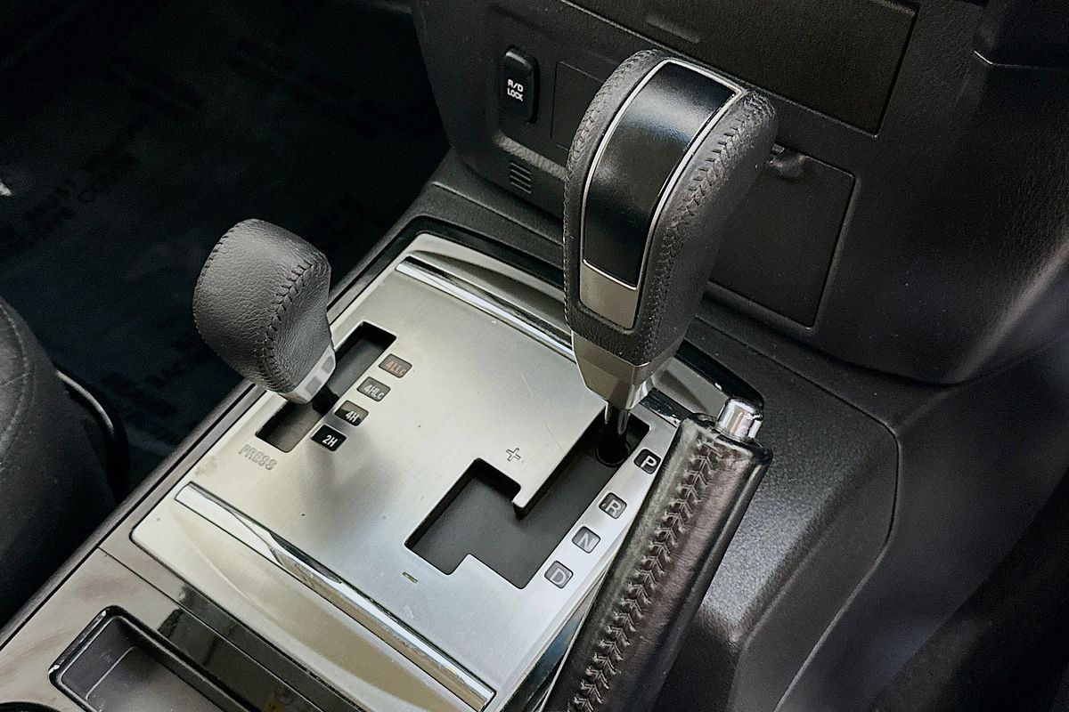 2019 Mitsubishi PAJERO GLX NX