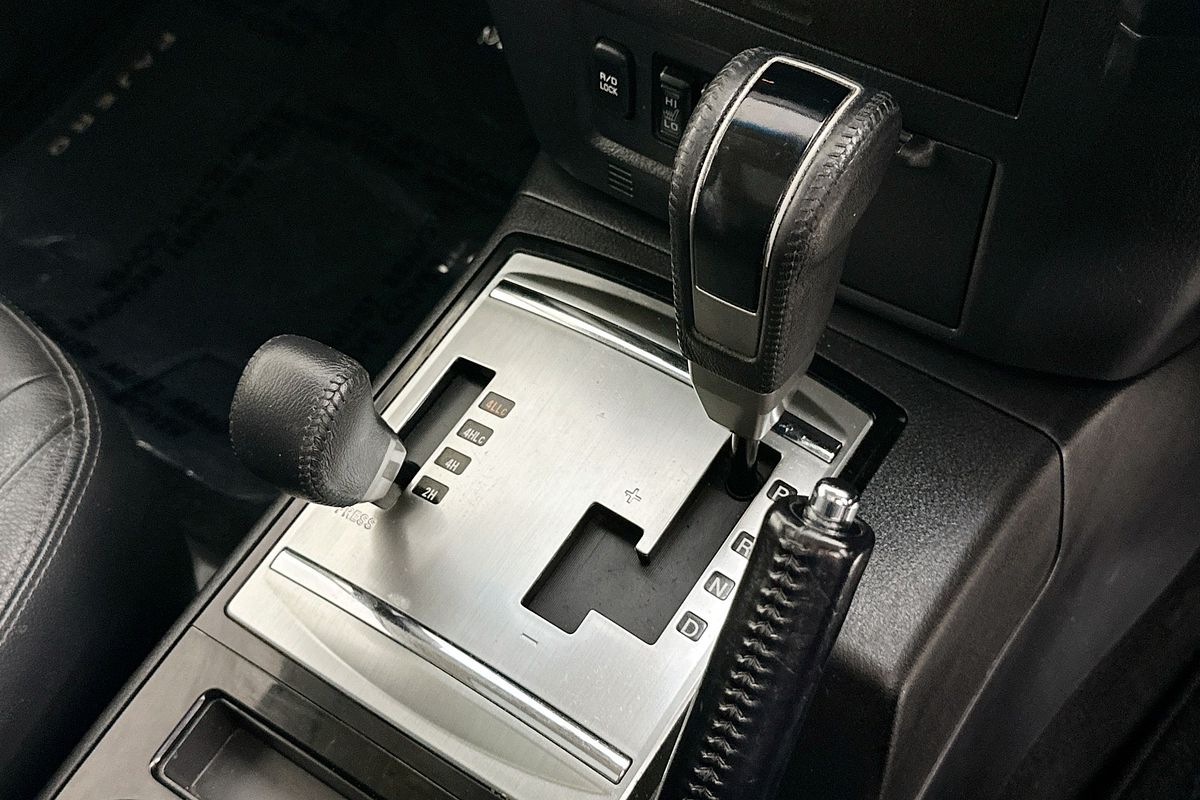 2019 Mitsubishi PAJERO EXCEED LWB (4x4) 7 SEAT NX MY19